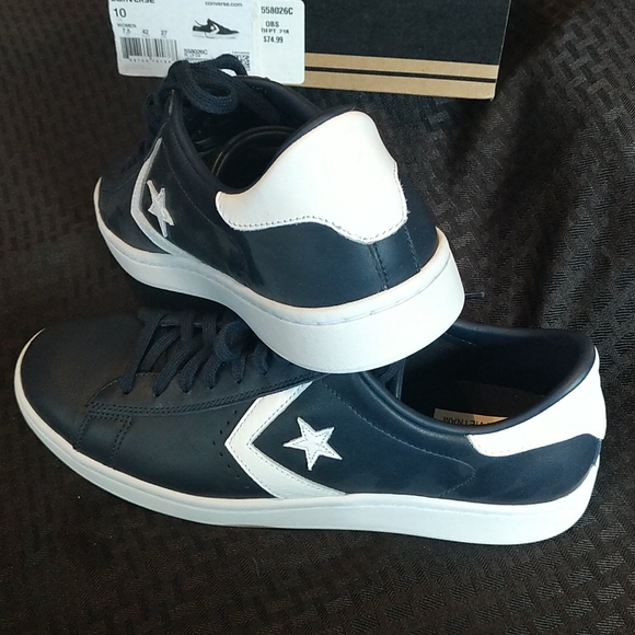 ladies navy leather converse